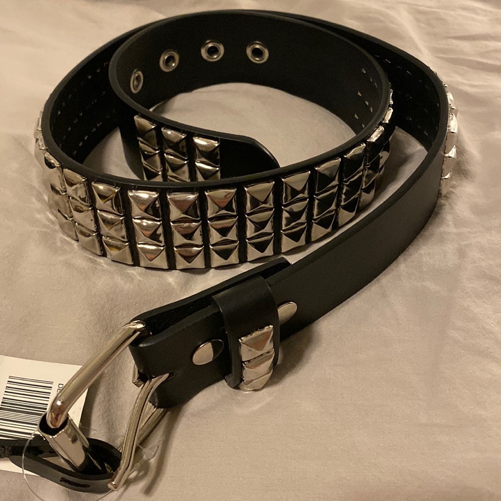 Studded belt